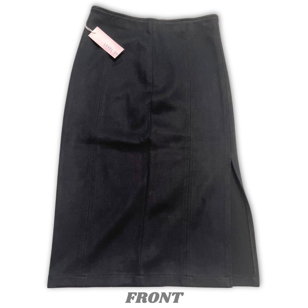 NWT Level 99 Women's Suede Like Skirt, Size 27